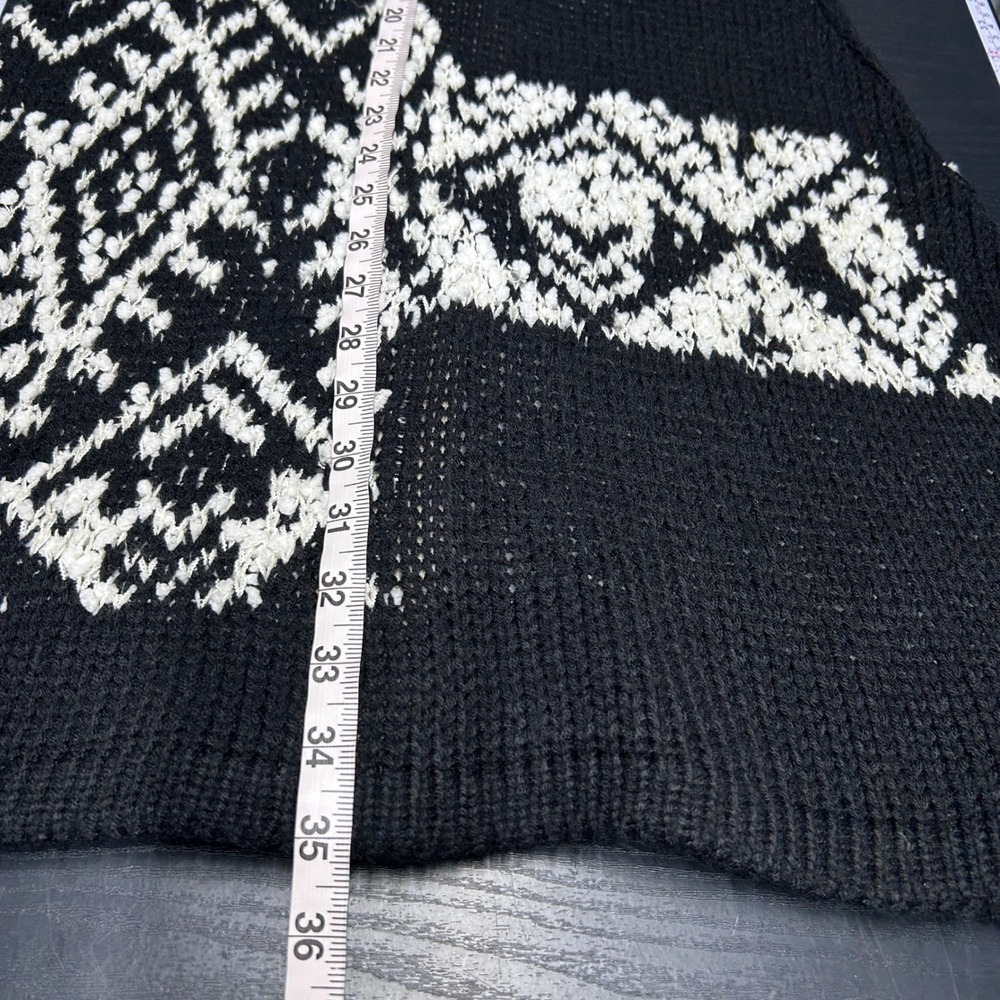 Venus Hooded Cardigan Women Size M Black White Geometric Excellent Longline Zip - Picture 11 of 12